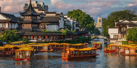 南京到紫金山怎麼走，探尋古都綠意之旅的無限遐想